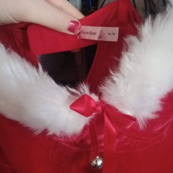 Holiday dress with Faux fur and jingle bells - Picture 2 of 5